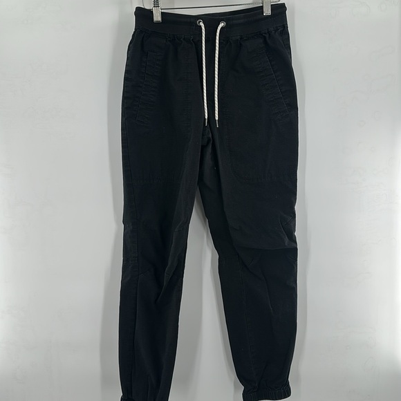 Vuori Ripstop Traveler Jogger Black Small - Picture 2 of 7